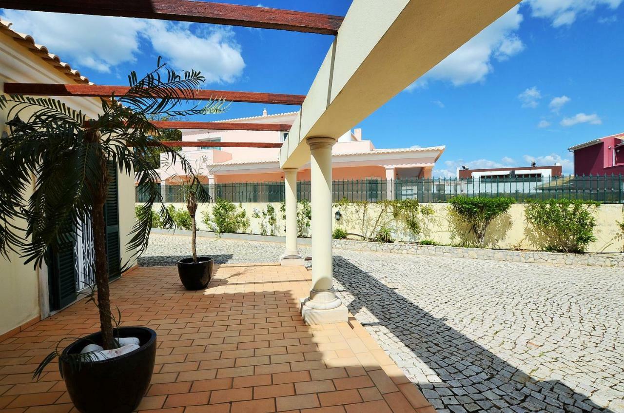 Suites & Beds Dp Албуфейра Екстер'єр фото